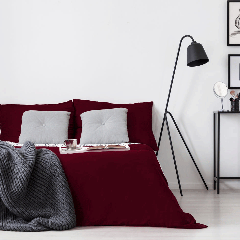 Premiere Collection Duvet Cover (Case of 6) Burgundy / King - 106" x 86"