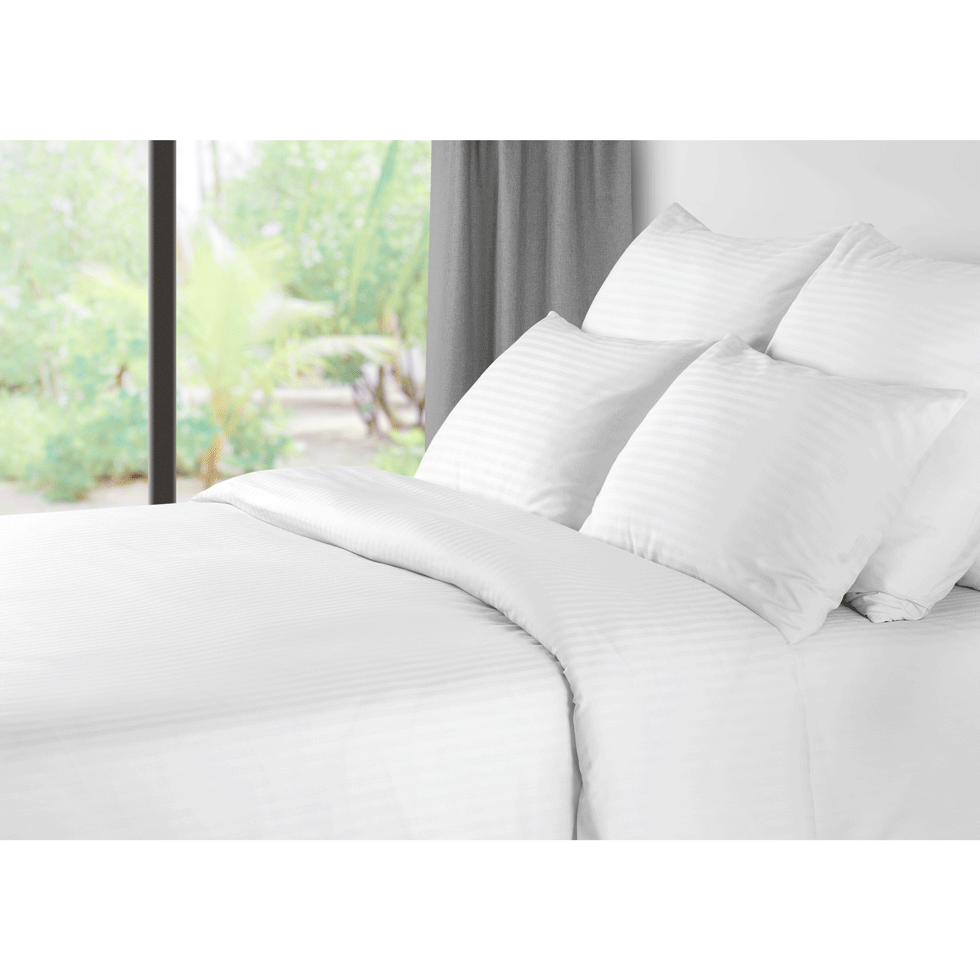 Choice Collection Duvet Cover (Case of 6)  White Stripe / King - 106" x 86"
