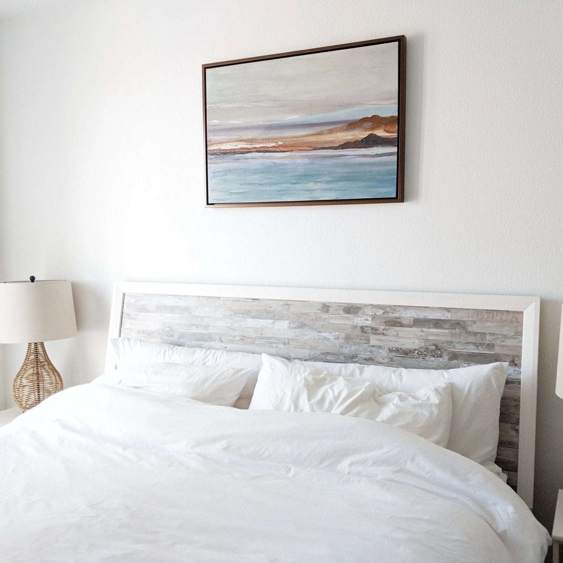 Case of Luxe Collection Pillowcase (Dozen) - Vacation Rental - The Linen Factory Wholesale